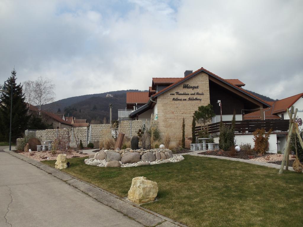 Weinhotel Kienle Бурвайлер Экстерьер фото